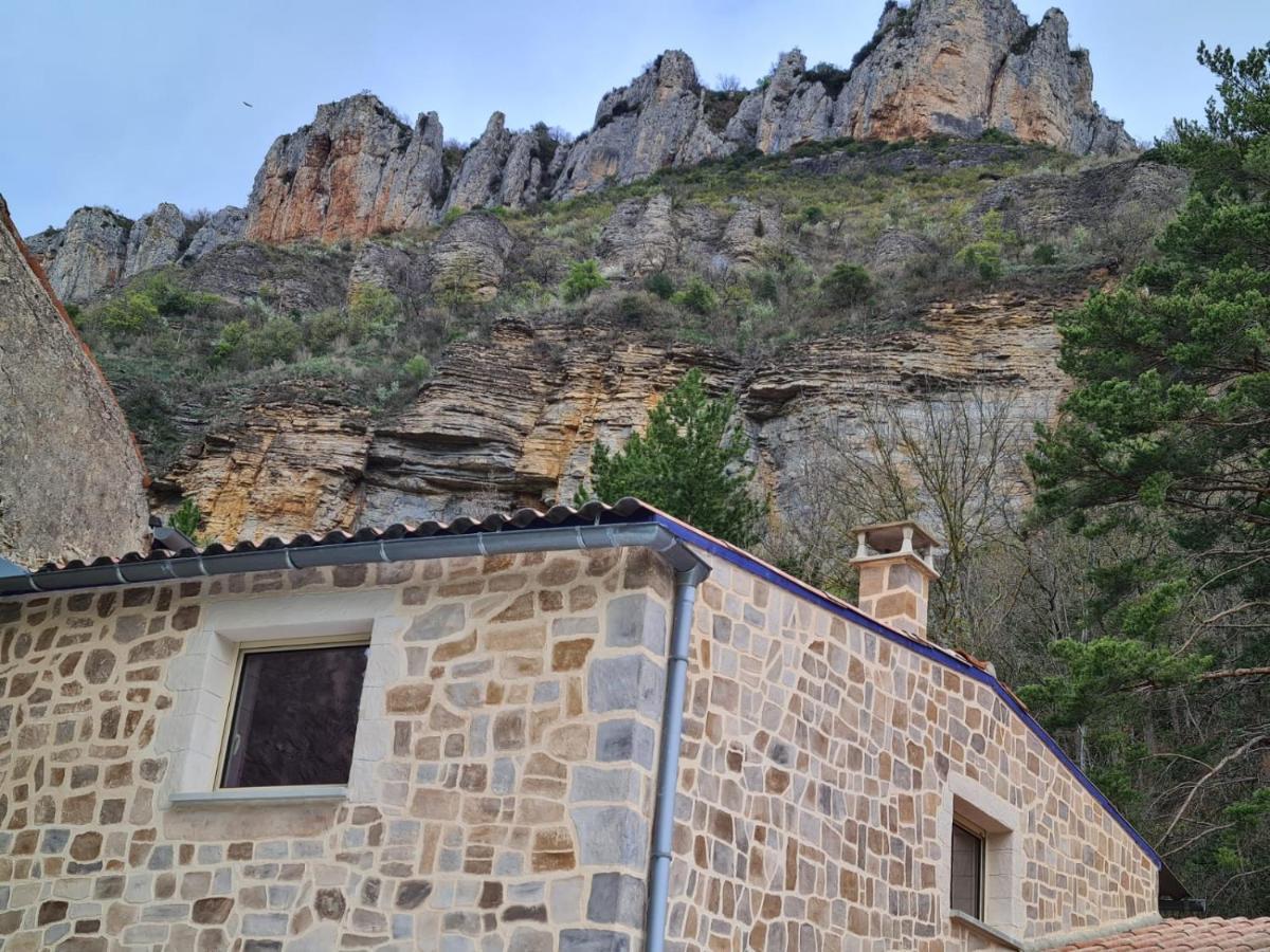 Gite Du Vallon Des Sources Millau Bagian luar foto