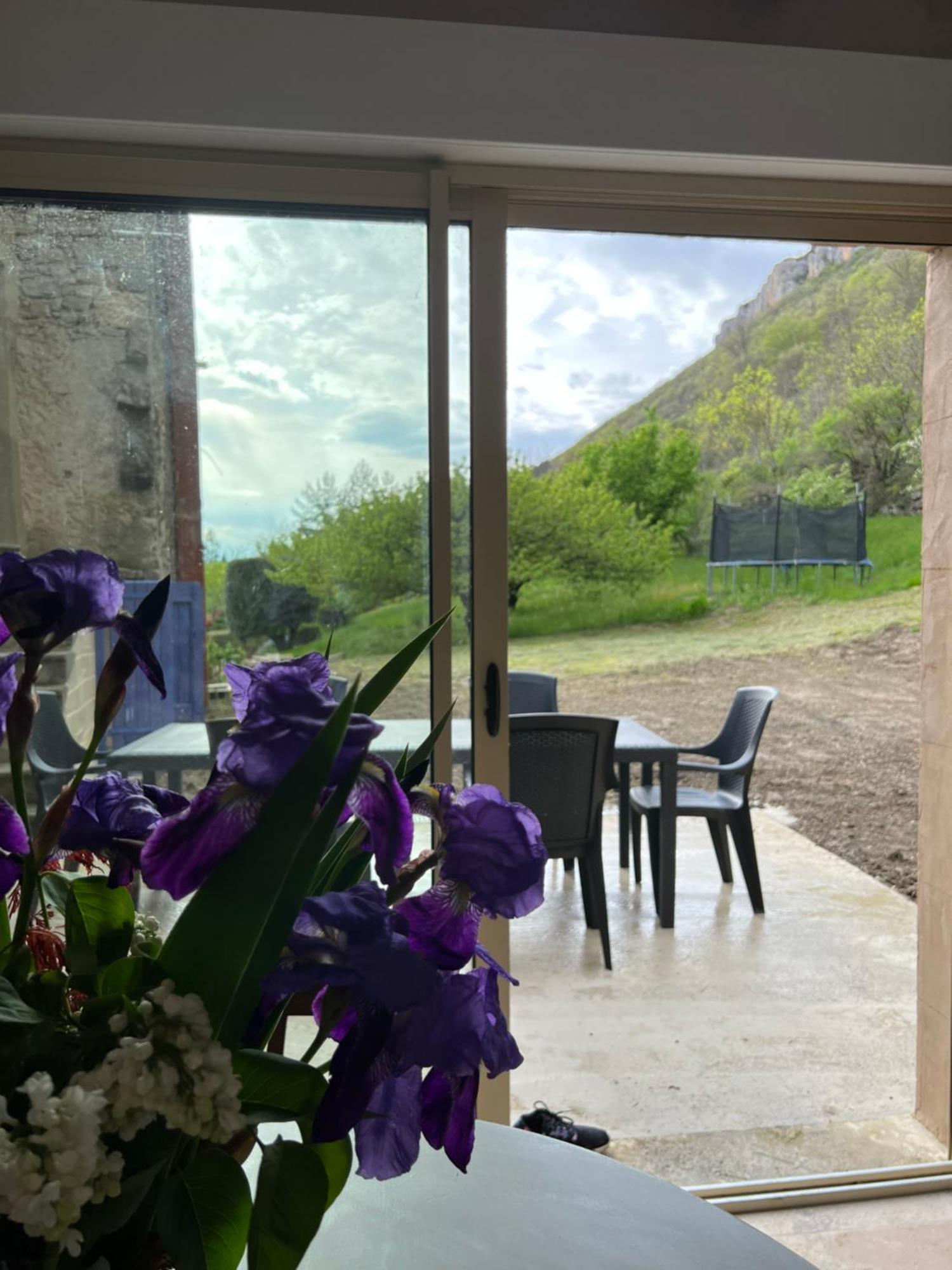 Gite Du Vallon Des Sources Millau Bagian luar foto